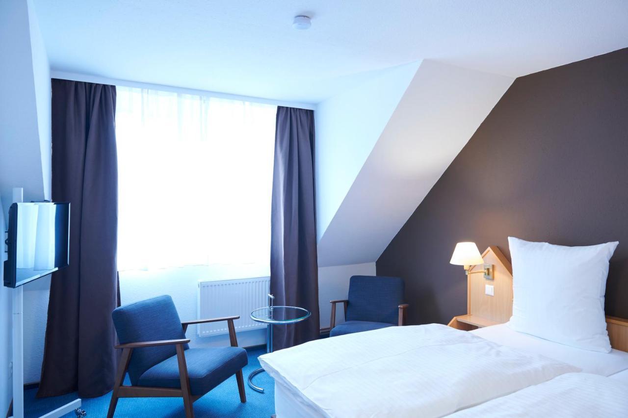 מיירסבורג Augustin'S Hotel מראה חיצוני תמונה