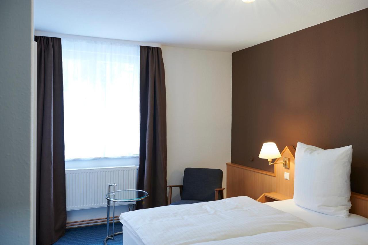 מיירסבורג Augustin'S Hotel מראה חיצוני תמונה